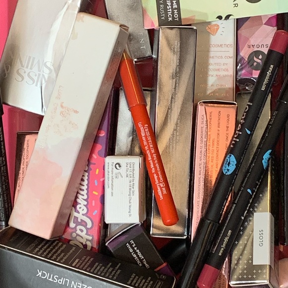 CLOSET IS CLOSED FOR SELLING THANK YOU - Picture 6 of 7